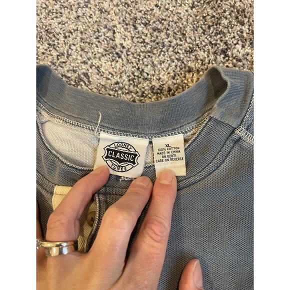 Looney Tunes Warner Bros Tasmanian Devil Taz Long Sleeve Pullover Shirt XL - Picture 3 of 9